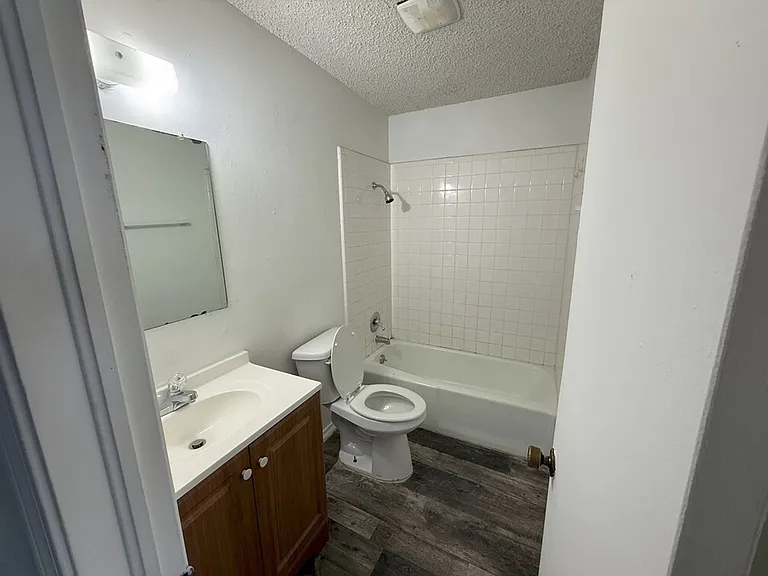 Serenity Ridge Apartments — Photo 12