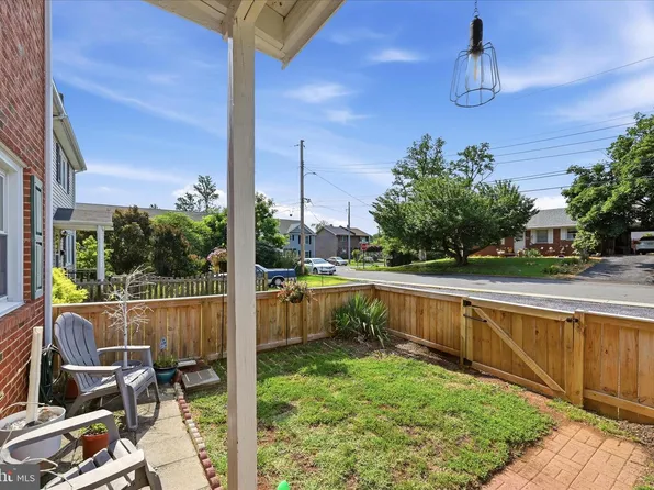 132 Scott St, Front Royal, VA 22630