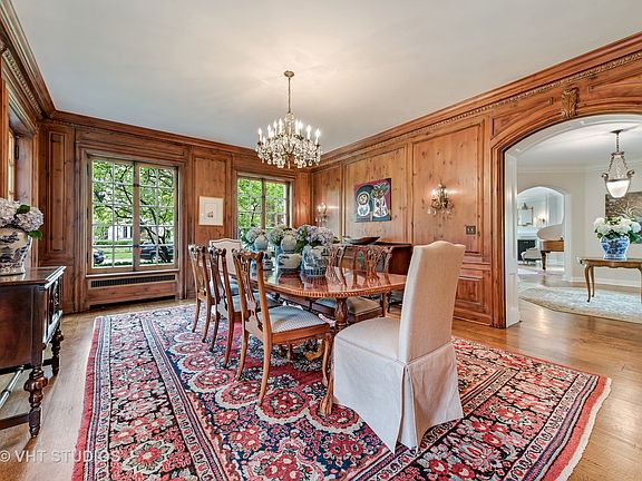 5th image of 16 Canterbury Ct
