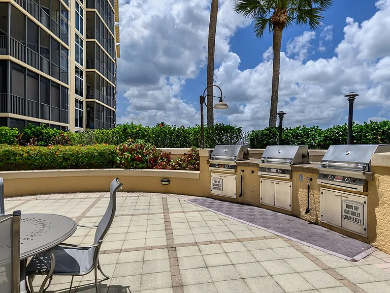 3313 Sunset Key Cir #107 — Photo 53