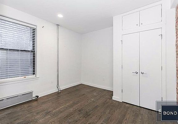 5th image of 3671 Broadway APT 23