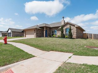 4701 Apatite Bluff Dr, Oklahoma City, OK 73179