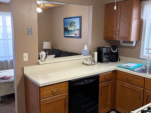 2nd image of 62-64 Sherman Ave #3