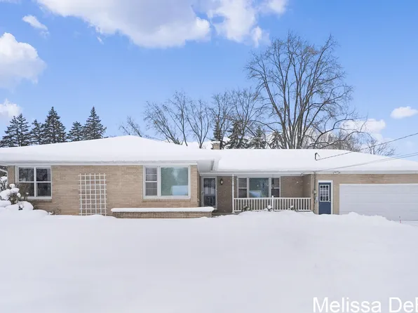 6857 Linden Ave SE, Grand Rapids, MI 49548