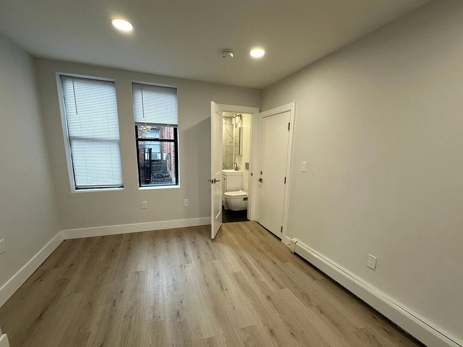 1 bed, 500 sqft, $3,100 — Photo 4