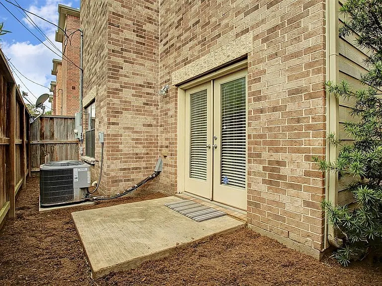 2705 Rutland St #B — Photo 19