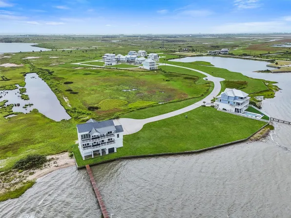 1406 Bay Pointe Dr Lot 49, Galveston, TX 77554