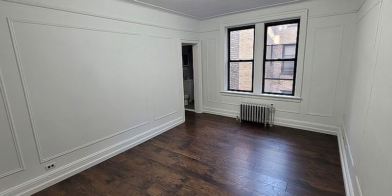 2nd image of 28-15 34th St #5A