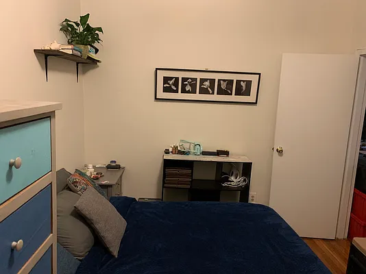 Rented by Metroline Realty | media 35