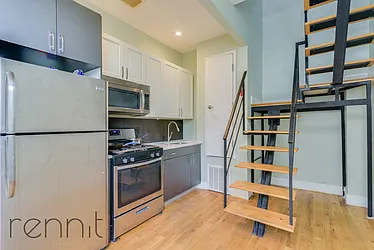 Rented by Rennit Inc.