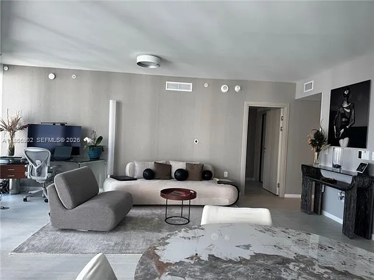 1000 Brickell Plz #2301 — Photo 6