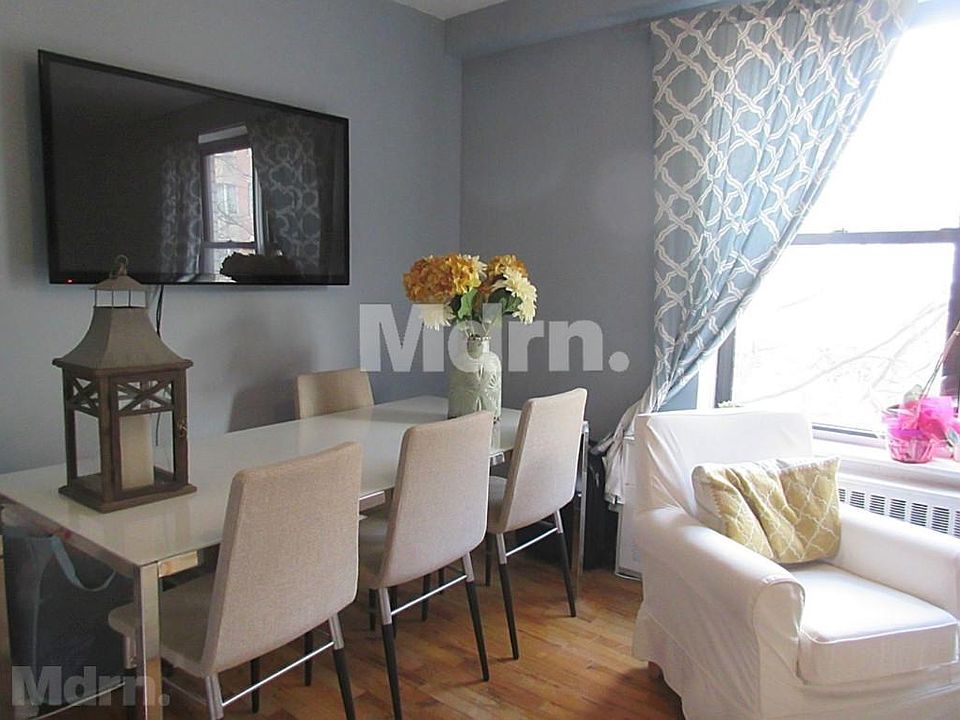 2nd image of 202 Avenue Of The Americas APT 3E