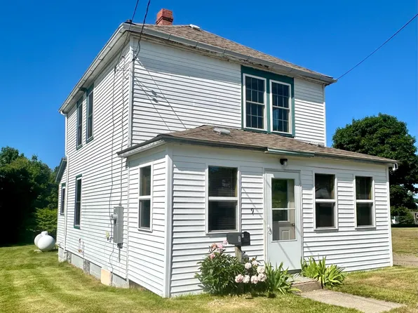 9 Lincoln Street, Eastport, ME 04631
