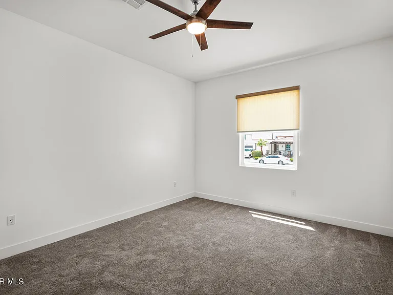 11337 Ardelle Ave — Photo 27