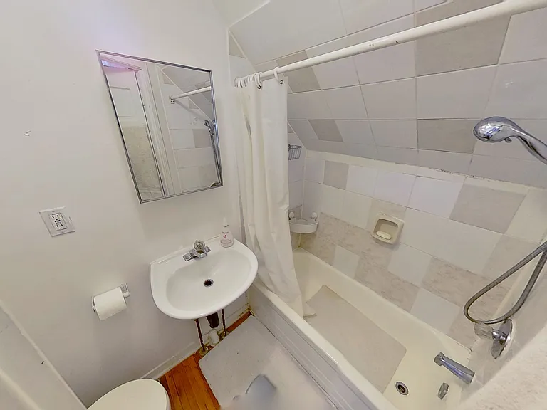 97 Wolseley St #1 — Photo 8
