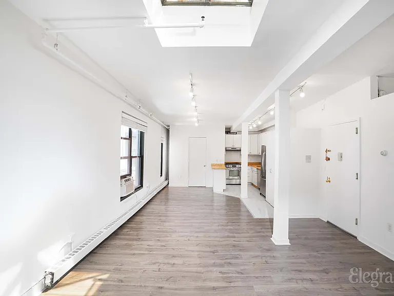 120 E 13th St #3R — Photo 7
