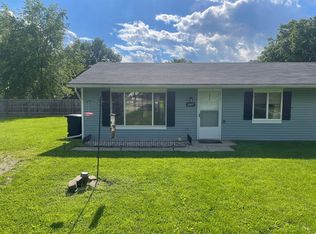 10497 Stelzer Rd, Howell, MI 48855