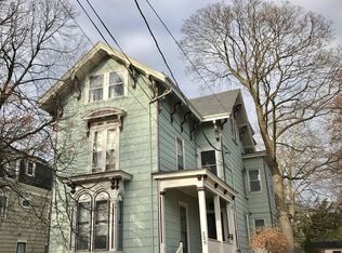 325 Spring St #3, Portland, ME 04102