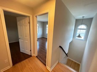 124 Valley Rd APT L, Montclair, NJ 07042