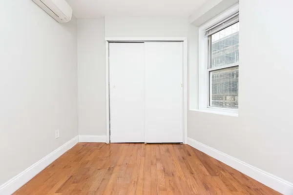 Rented by Nooklyn NYC LLC | media 27