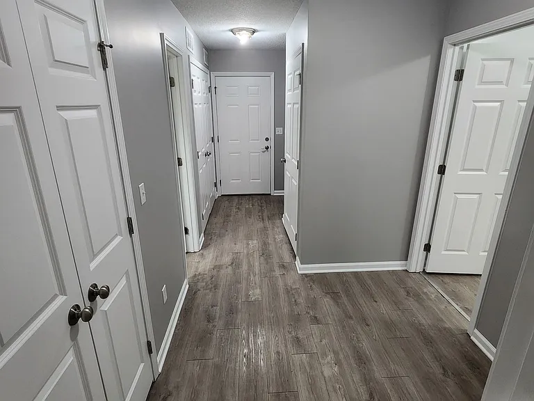 8320 N Nodaway Ave #8320 — Photo 17