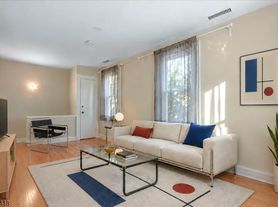 27 Valley Rd, Montclair, NJ