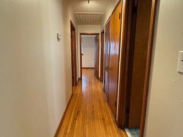 852 N Xenophon Ave — Photo 13