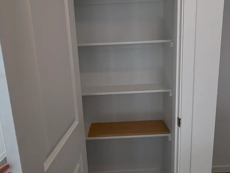472 Sarah Way — Photo 19