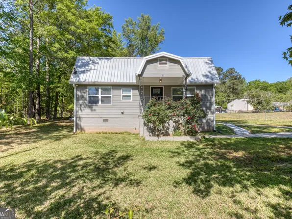 51 Cedar Cir, West Point, GA 31833