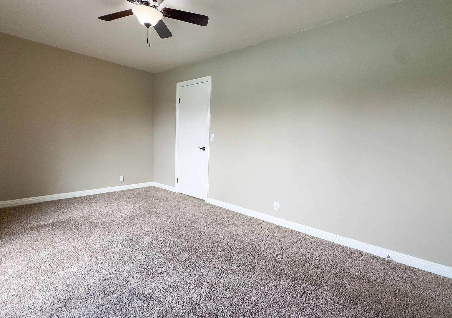 RW West Fifteenth — Photo 4