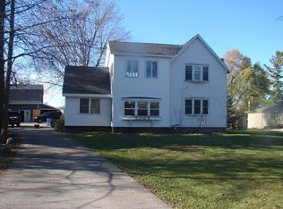 3135 N Brookfield Rd, Brookfield, WI 53045