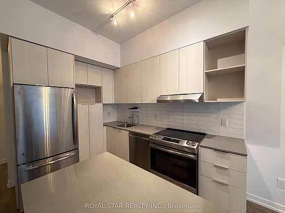 4th image of 2520 Eglinton Ave W #323