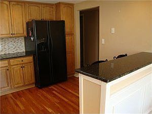 4th image of 165 Old Lyme Dr APT 6