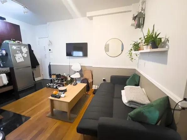 128 Thompson St APT 7, New York, NY 10012