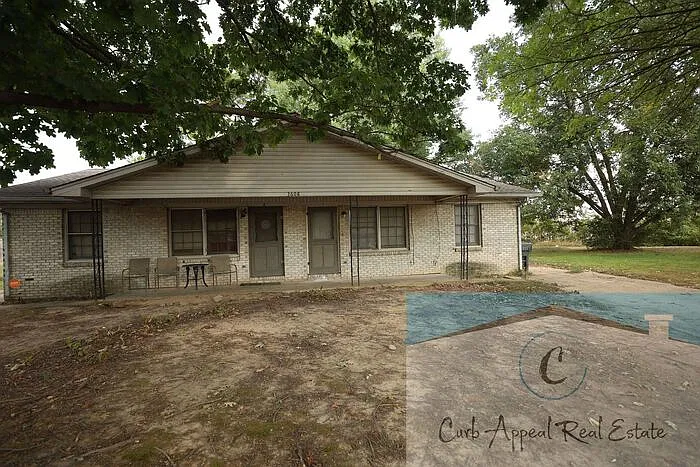 2 bed, 1.0 bath, 850 sqft, $800 — Photo 1