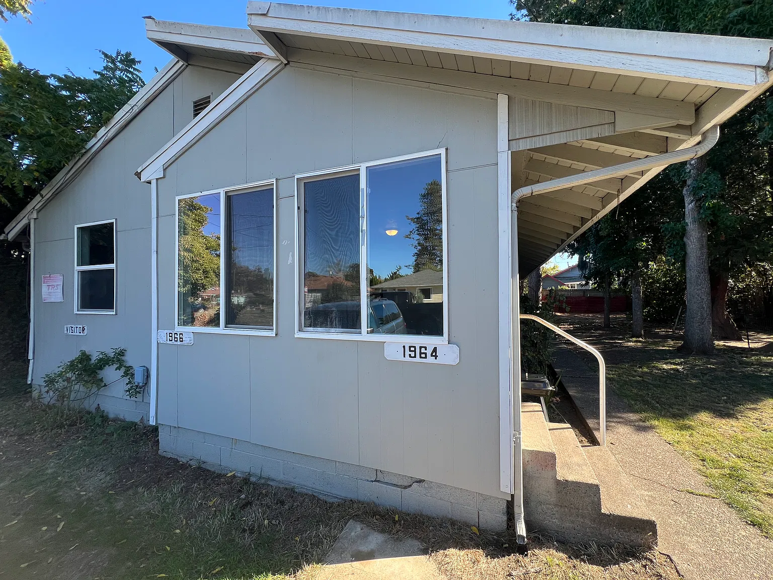 1 bed, 700 sqft, $1,300 — Photo 1