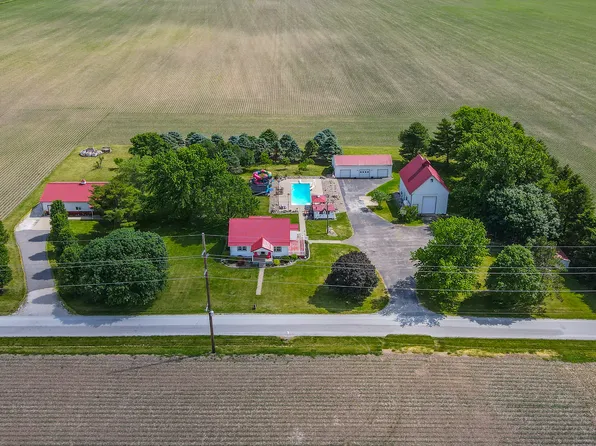 2833 E 1600 North Rd, Sheldon, IL 60966