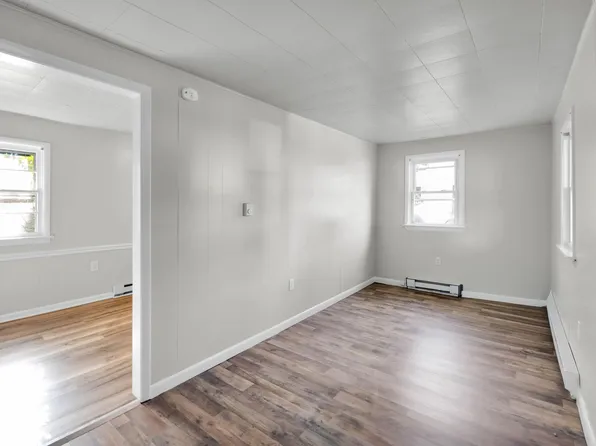 3200 Flint Hill Rd, Hellertown, PA 18055