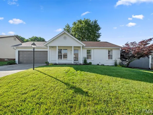 637 Bull Valley Dr, Saint Peters, MO 63304