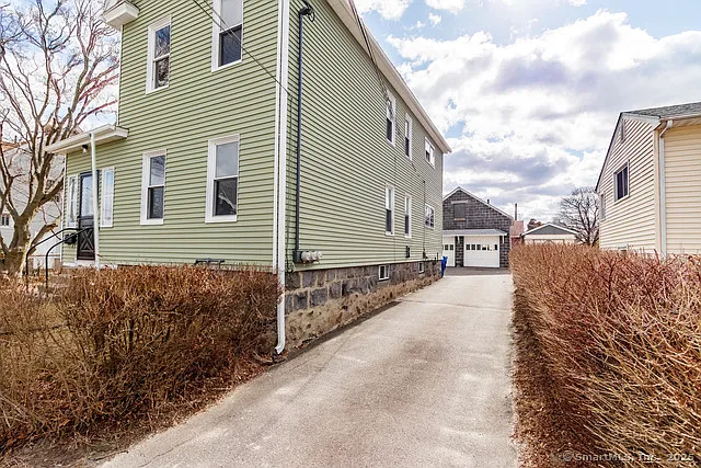 67 Avon Ave #2 — Photo 17
