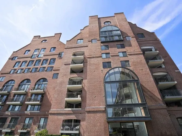357 Commercial St APT 117, Boston, MA 02109