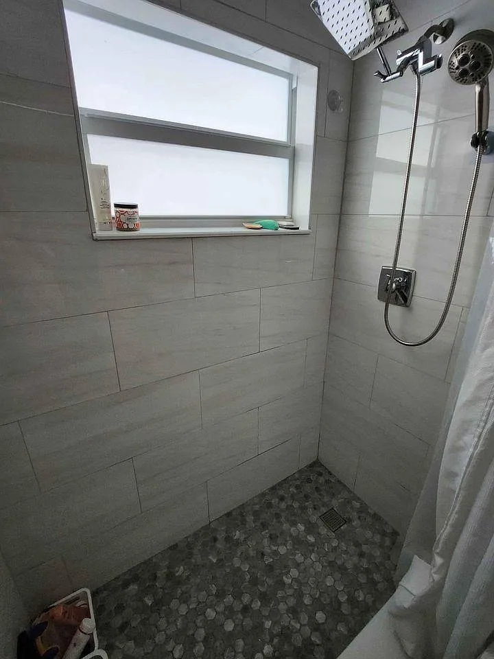 3 bed, 1200 sqft, $3,000 — Photo 2