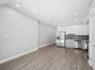 707 W Cumberland St #B-04, Philadelphia, PA 19133