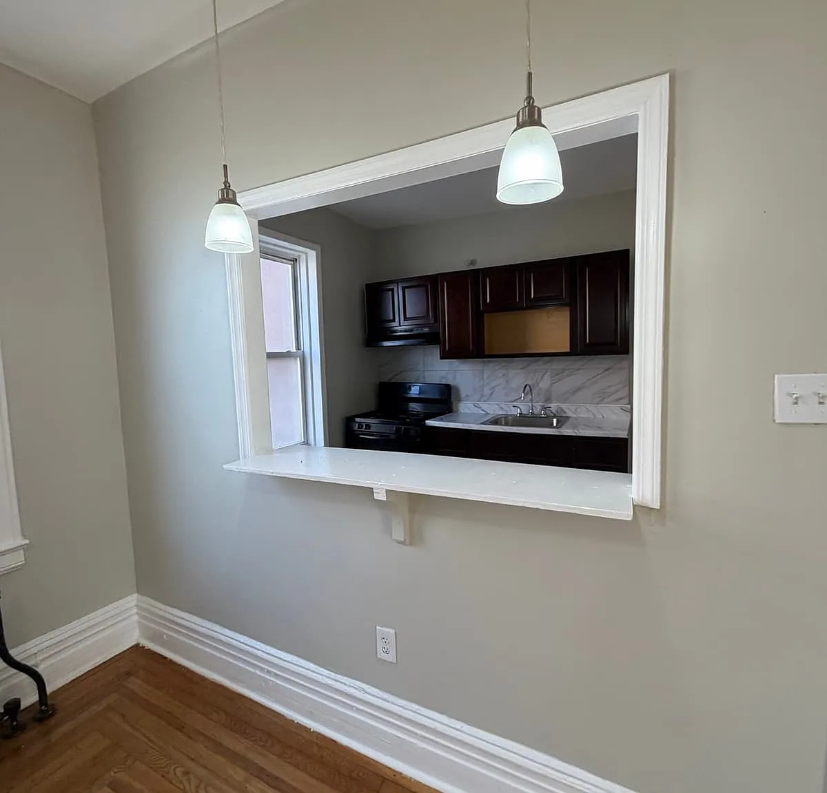 2 bed, 800 sqft, $1,825 — Photo 3