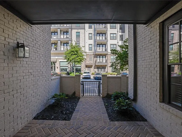 6572 Aria Village Dr — Photo 10