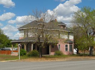 118 E 4th St, Sprague, WA 99032