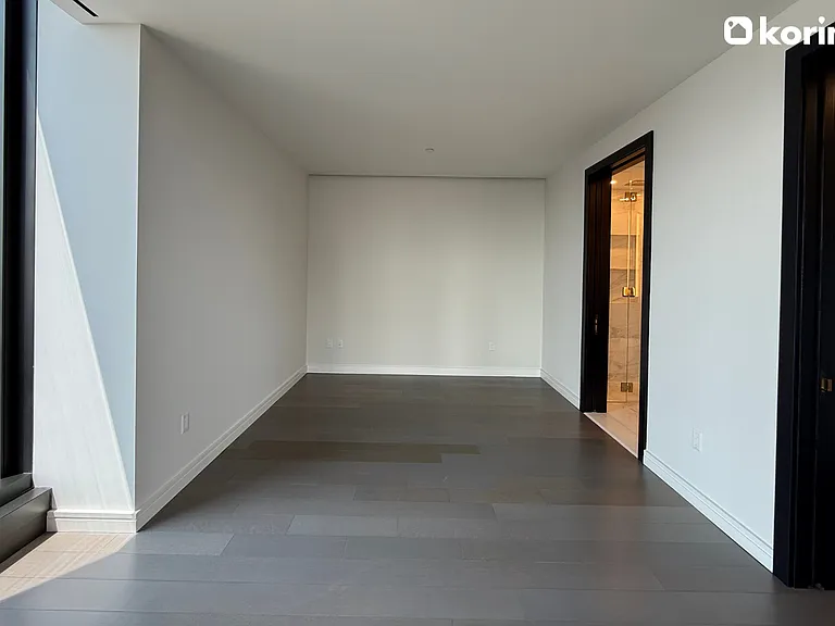 125 Greenwich St #68B — Photo 16