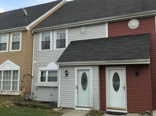 504 May Pink Ct, Tuckerton, NJ 08087