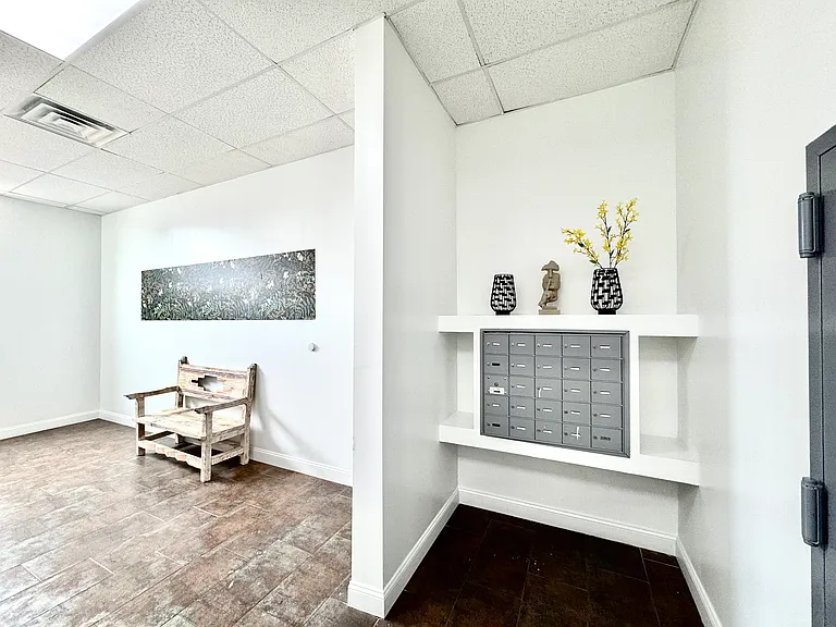 4077 Lancaster Ave #311-R — Photo 5