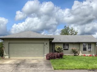 615 N 8th St, Aumsville, OR